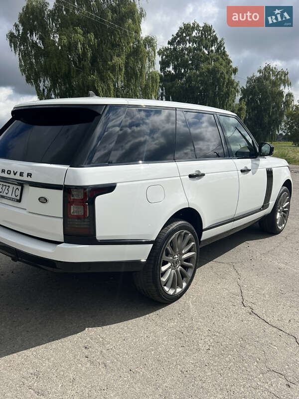 Внедорожник / Кроссовер Land Rover Range Rover 2015 в Дубно