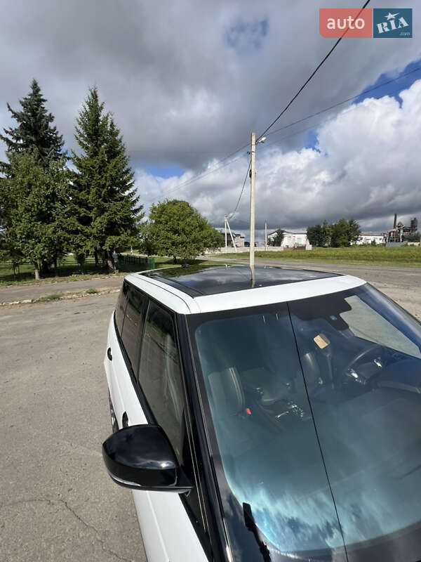 Внедорожник / Кроссовер Land Rover Range Rover 2015 в Дубно
