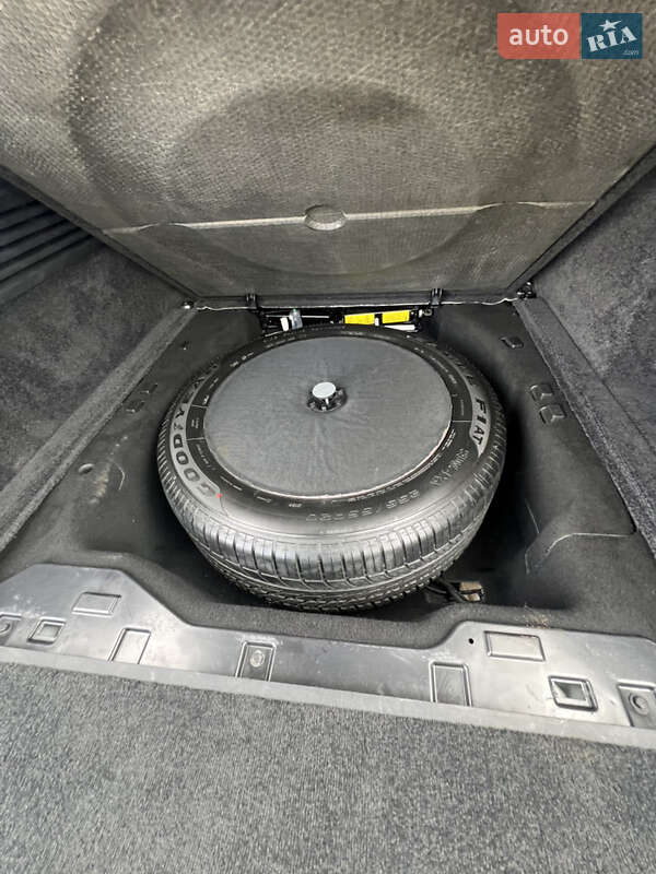 Внедорожник / Кроссовер Land Rover Range Rover 2015 в Дубно