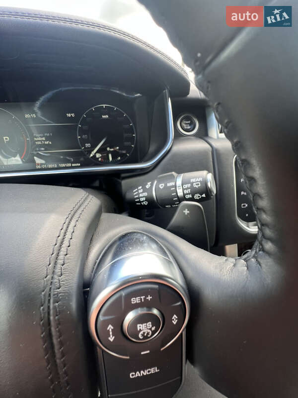 Внедорожник / Кроссовер Land Rover Range Rover 2015 в Дубно