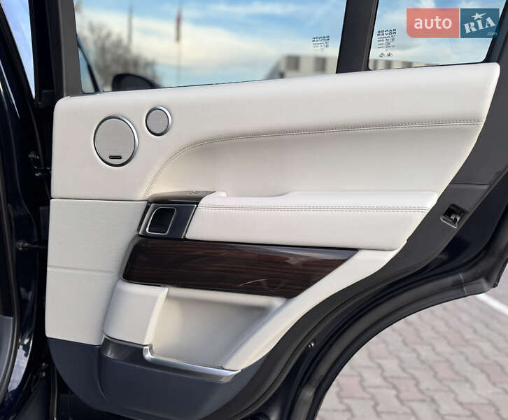 Внедорожник / Кроссовер Land Rover Range Rover 2016 в Одессе