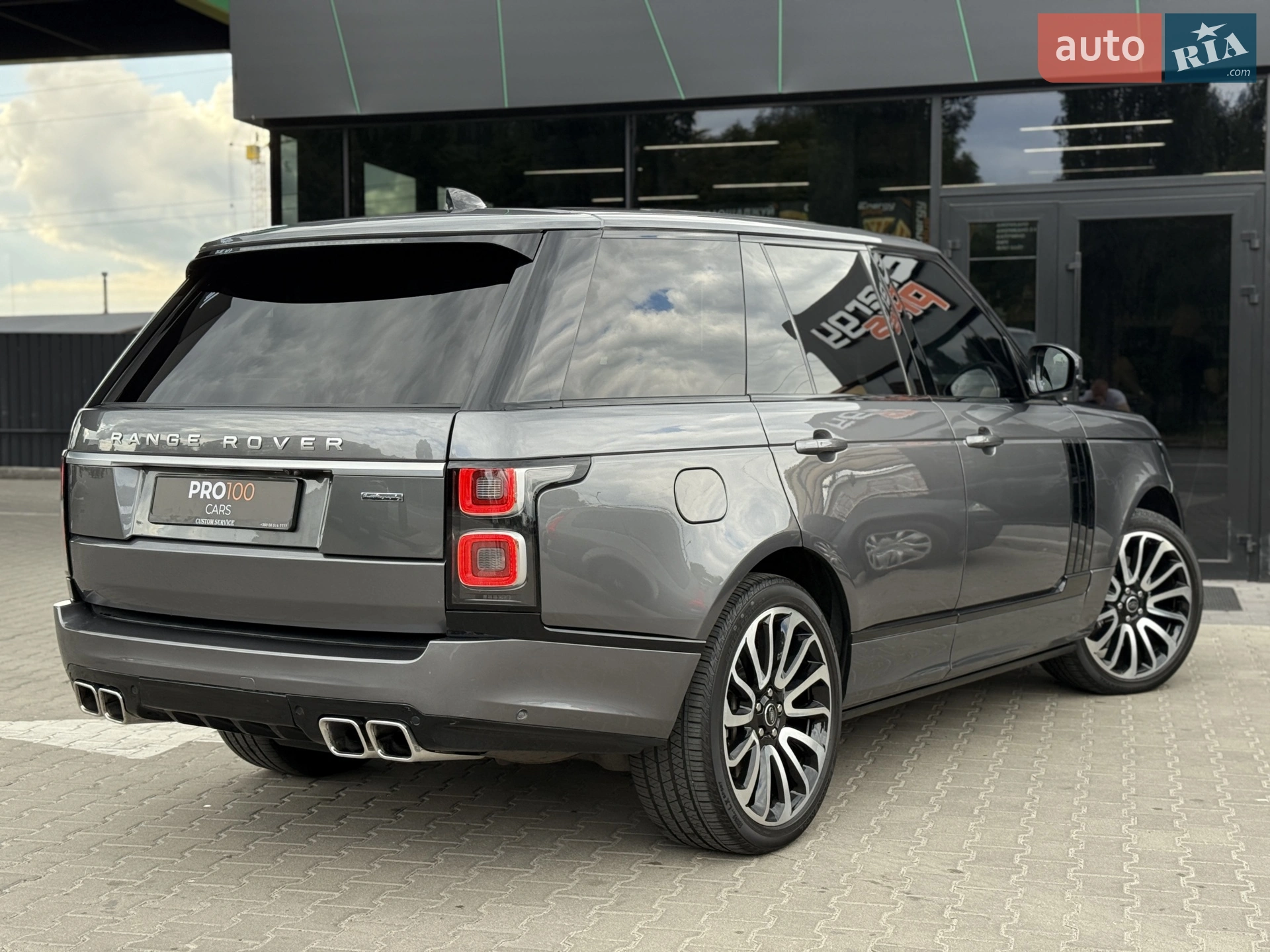 2019 Land Rover Range Rover - мініатюра 12
