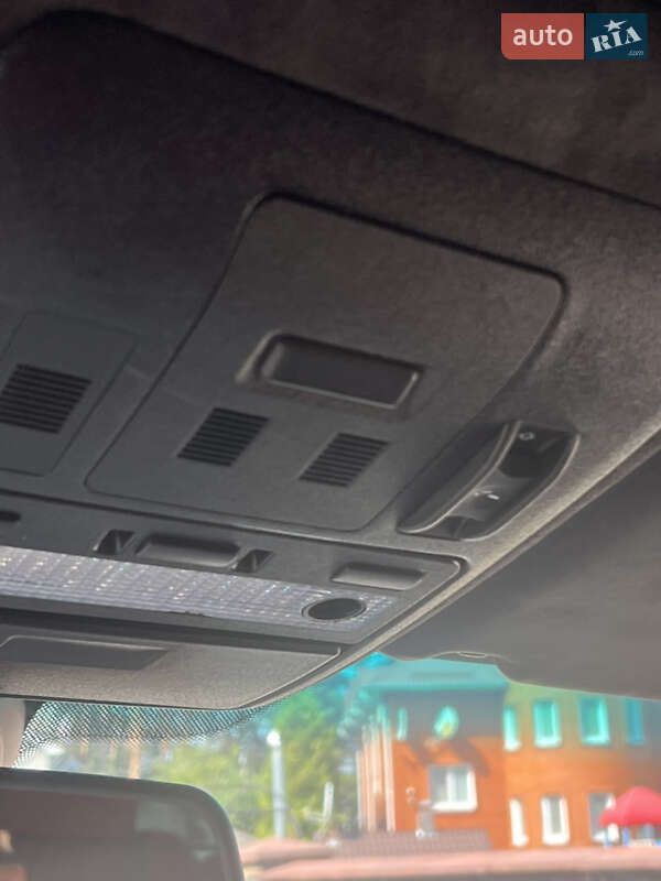 Внедорожник / Кроссовер Land Rover Range Rover 2012 в Киеве