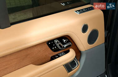 Внедорожник / Кроссовер Land Rover Range Rover 2019 в 