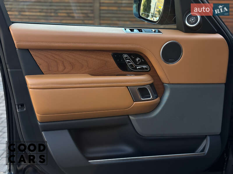 Внедорожник / Кроссовер Land Rover Range Rover 2019 в Одессе фото 14 Внедорожник / Кроссовер Land Rover Range Rover 2019 в Одессе