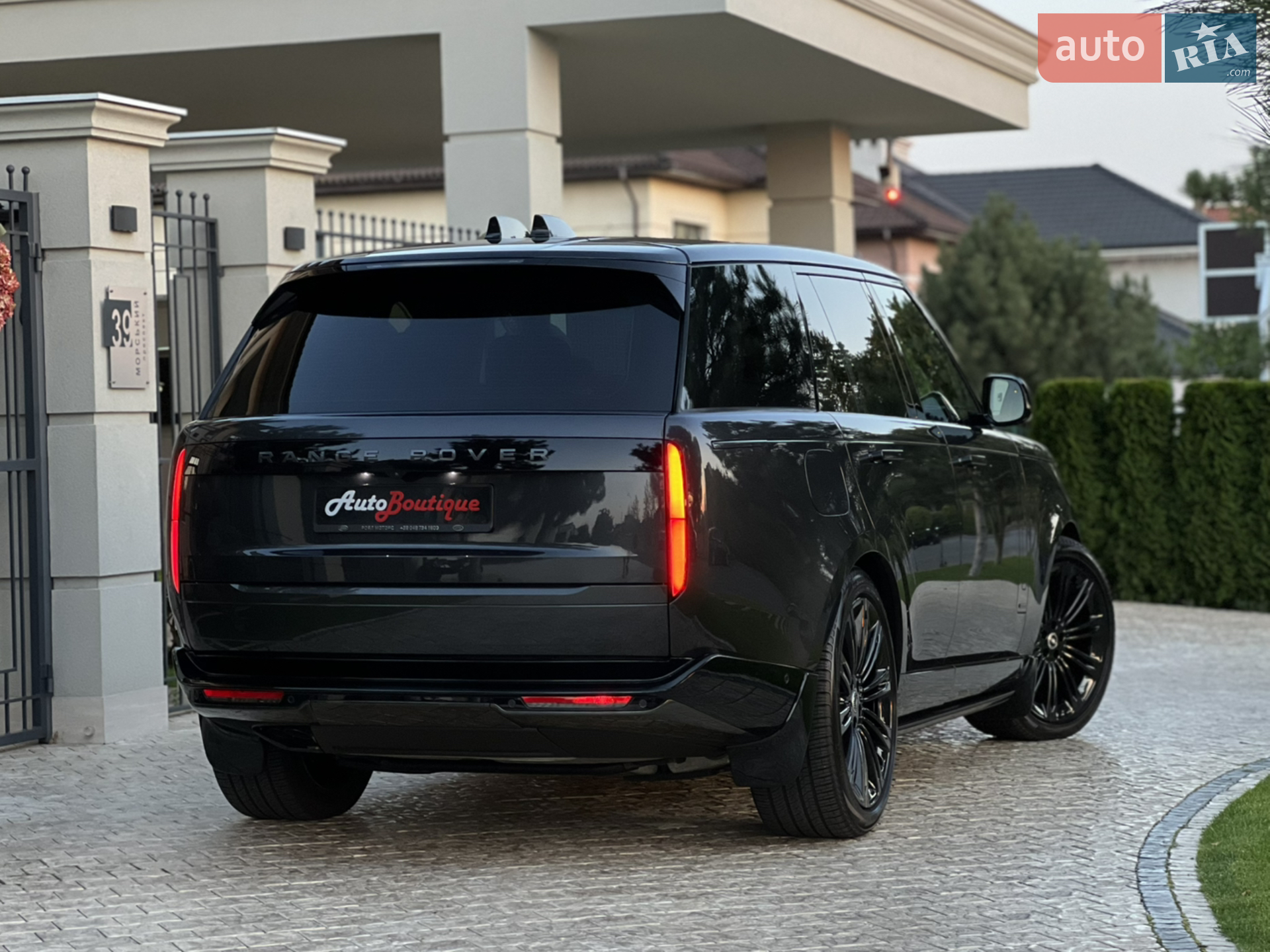 2023 Land Rover Range Rover - мініатюра 16