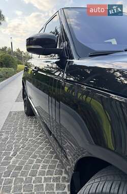 Внедорожник / Кроссовер Land Rover Range Rover 2017 в 