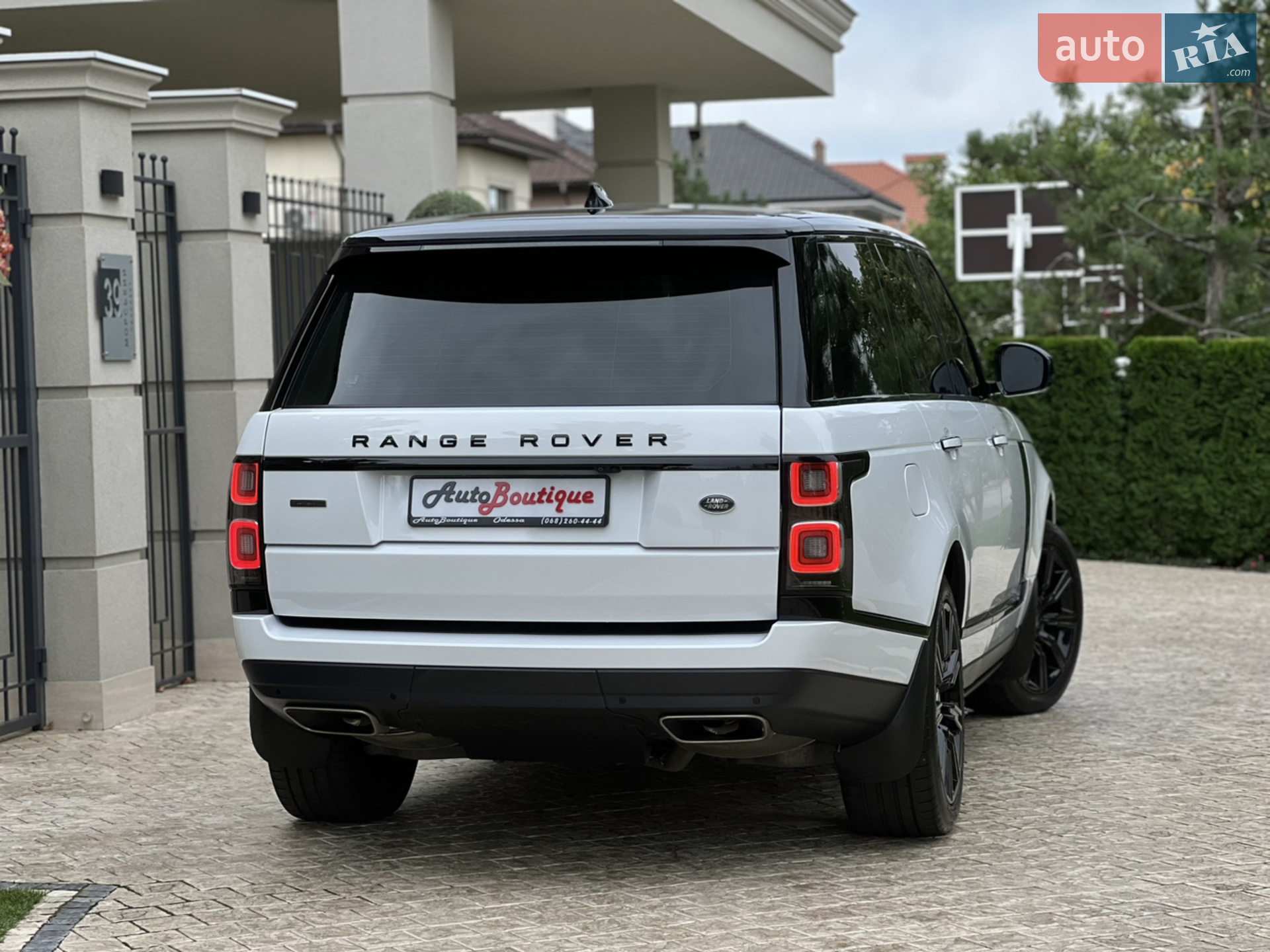 2018 Land Rover Range Rover - мініатюра 16