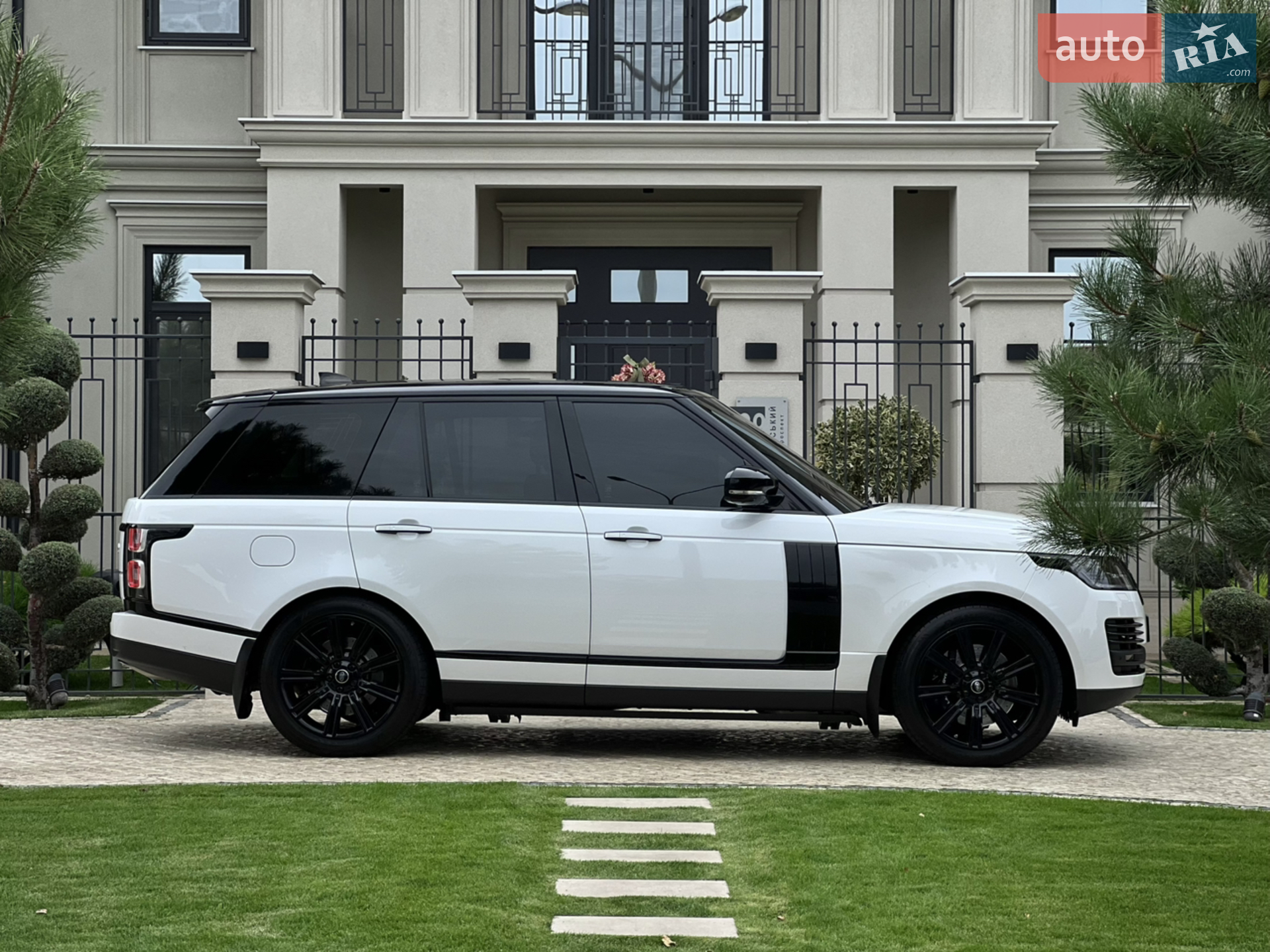 2018 Land Rover Range Rover - мініатюра 19