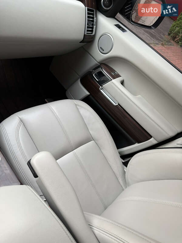 Внедорожник / Кроссовер Land Rover Range Rover 2017 в Киеве фото 10 Внедорожник / Кроссовер Land Rover Range Rover 2017 в Киеве