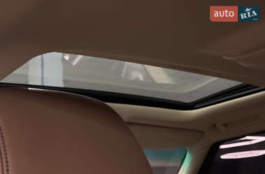 Внедорожник / Кроссовер Land Rover Range Rover 2012 в 