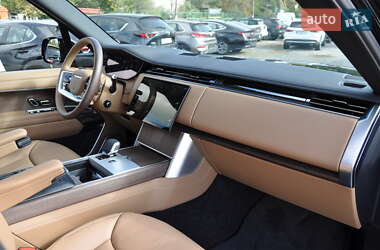 Внедорожник / Кроссовер Land Rover Range Rover 2024 в 