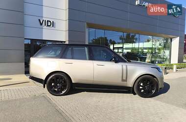 Позашляховик / Кросовер Land Rover Range Rover 2023 в 