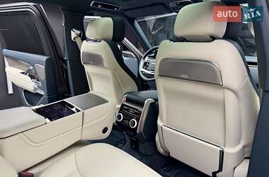 Внедорожник / Кроссовер Land Rover Range Rover 2023 в 