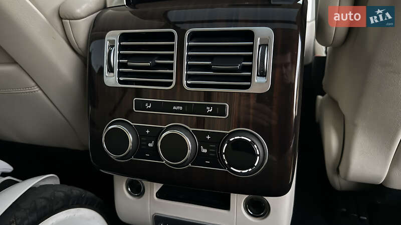 Внедорожник / Кроссовер Land Rover Range Rover 2015 в Житомире