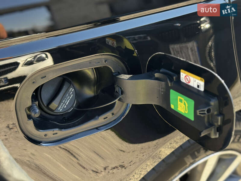 Внедорожник / Кроссовер Land Rover Range Rover 2014 в Житомире