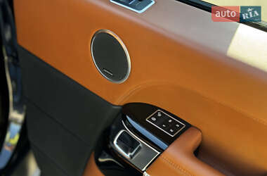 Позашляховик / Кросовер Land Rover Range Rover 2014 в 