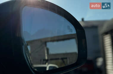 Позашляховик / Кросовер Land Rover Range Rover 2014 в 