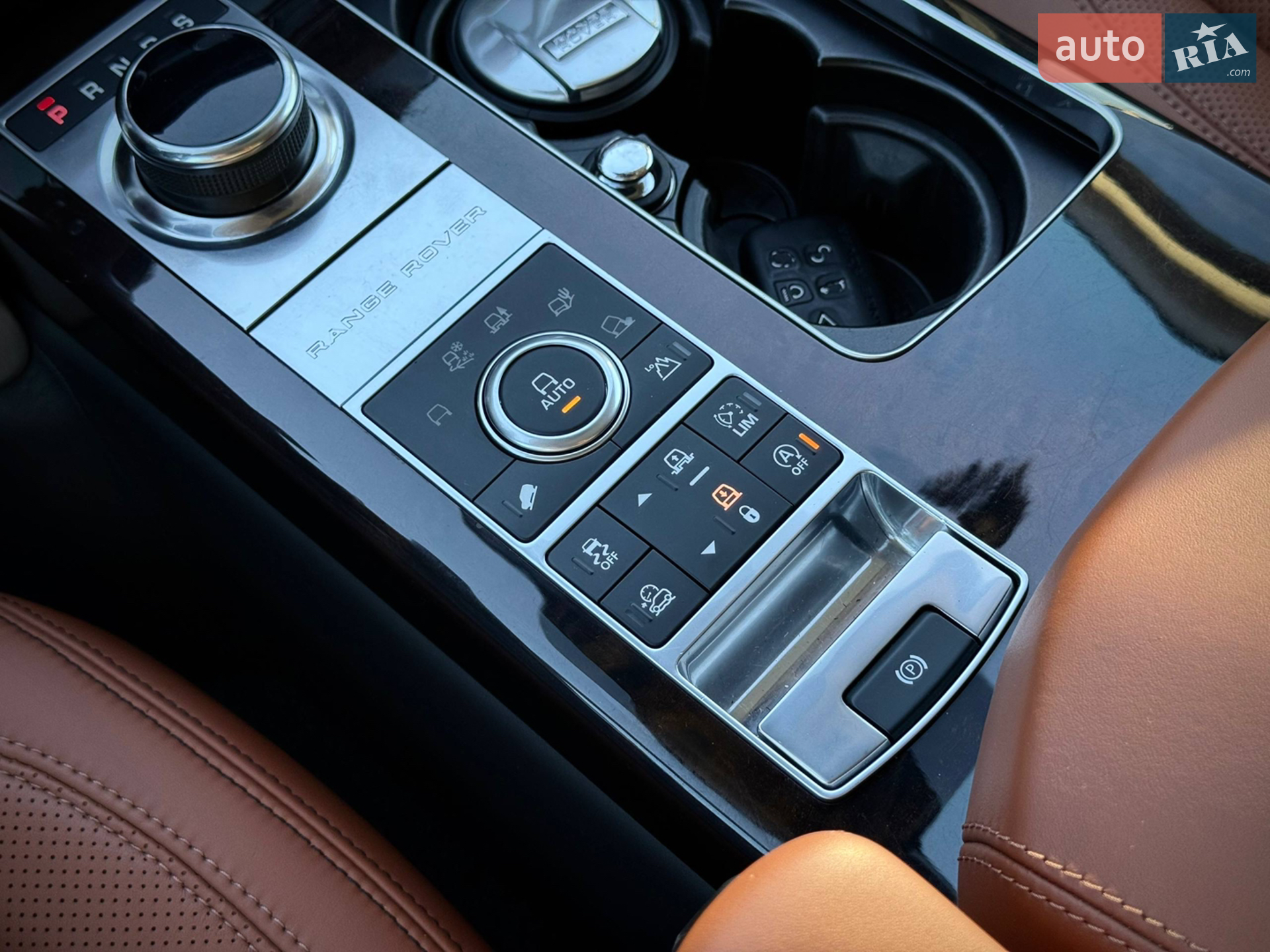 2017 Land Rover Range Rover - мініатюра 57