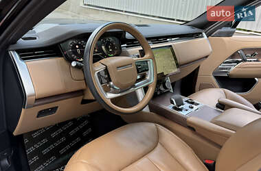 Внедорожник / Кроссовер Land Rover Range Rover 2022 в 