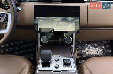 Внедорожник / Кроссовер Land Rover Range Rover 2022 в 