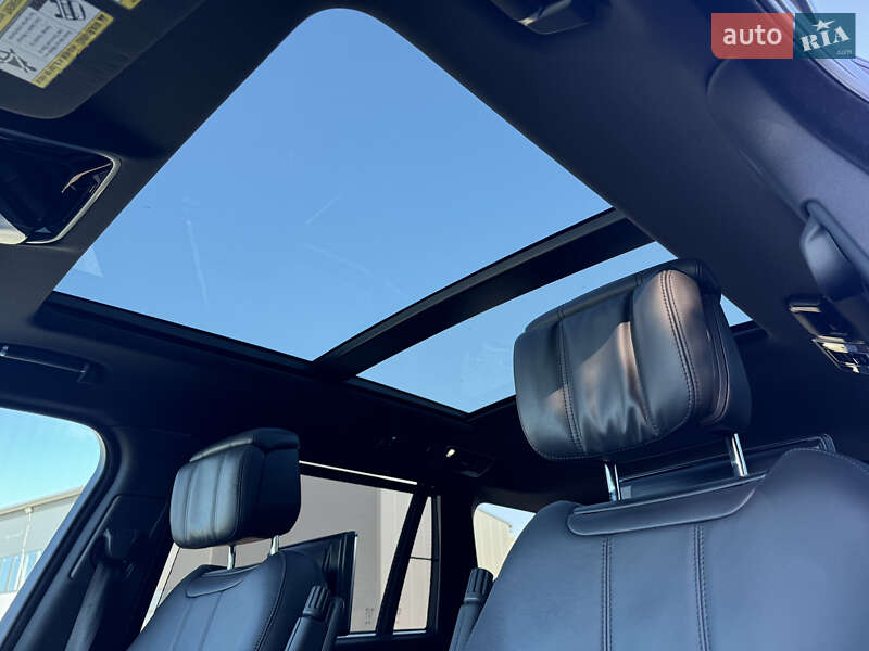 Позашляховик / Кросовер Land Rover Range Rover 2018 в Міжгір'ї