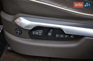 Внедорожник / Кроссовер Land Rover Range Rover 2011 в 