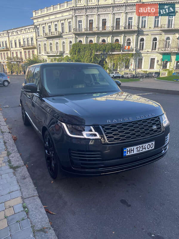Внедорожник / Кроссовер Land Rover Range Rover 2018 в Одессе