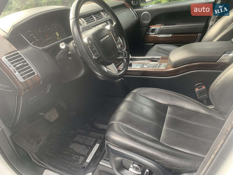 Внедорожник / Кроссовер Land Rover Range Rover 2015 в Ровно