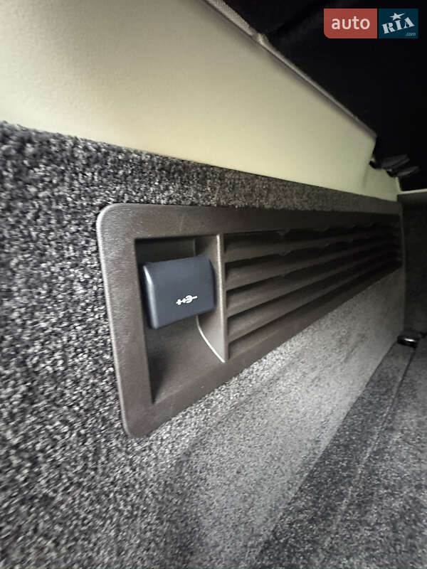 Позашляховик / Кросовер Land Rover Range Rover 2016 в Києві