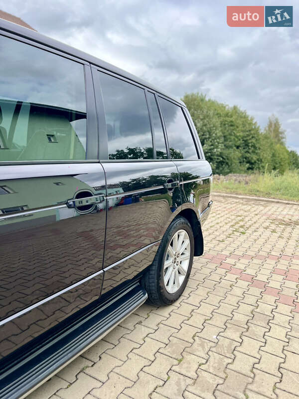 Внедорожник / Кроссовер Land Rover Range Rover 2011 в Черновцах