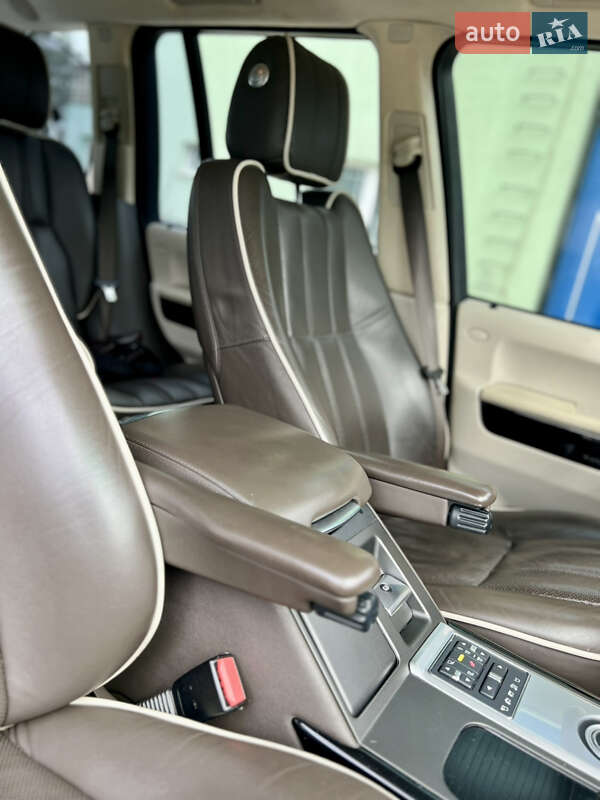 Внедорожник / Кроссовер Land Rover Range Rover 2011 в Черновцах