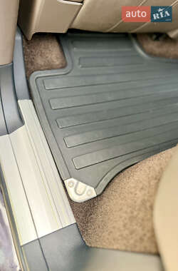 Внедорожник / Кроссовер Land Rover Range Rover 2011 в 