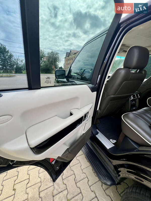 Внедорожник / Кроссовер Land Rover Range Rover 2011 в Черновцах