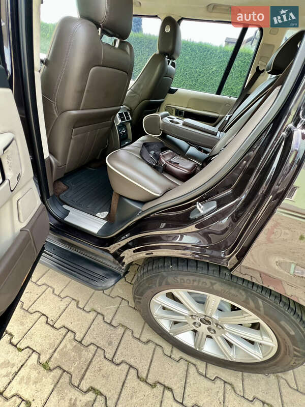 Внедорожник / Кроссовер Land Rover Range Rover 2011 в Черновцах