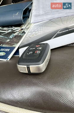 Внедорожник / Кроссовер Land Rover Range Rover 2011 в Черновцах