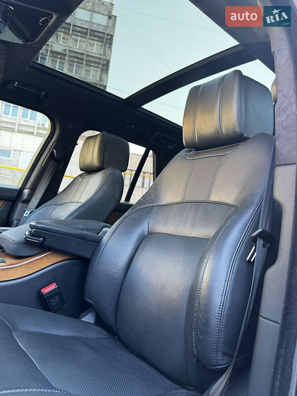 Внедорожник / Кроссовер Land Rover Range Rover 2018 в Ужгороде фото 10 Внедорожник / Кроссовер Land Rover Range Rover 2018 в Ужгороде