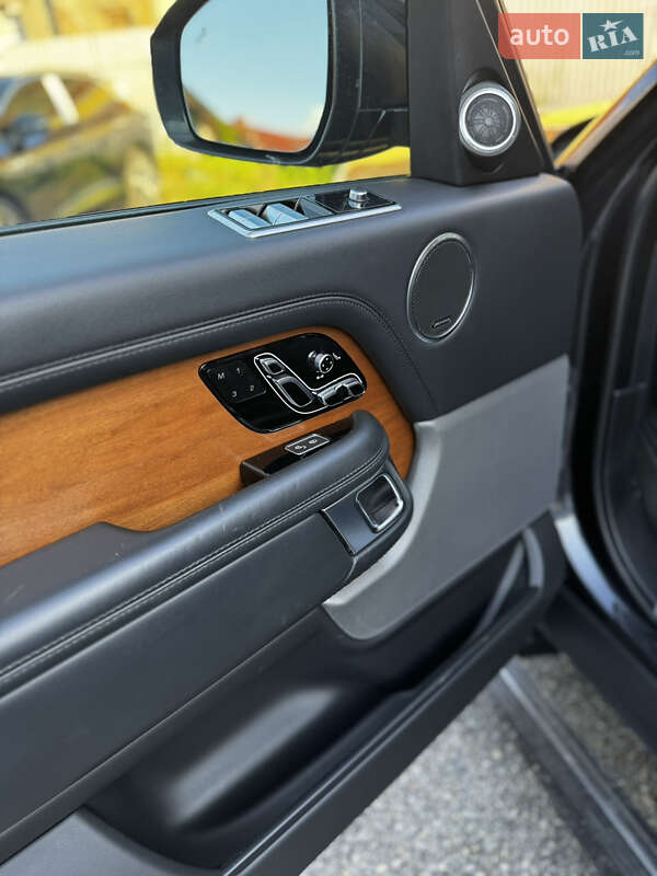 Внедорожник / Кроссовер Land Rover Range Rover 2018 в Ужгороде фото 15 Внедорожник / Кроссовер Land Rover Range Rover 2018 в Ужгороде