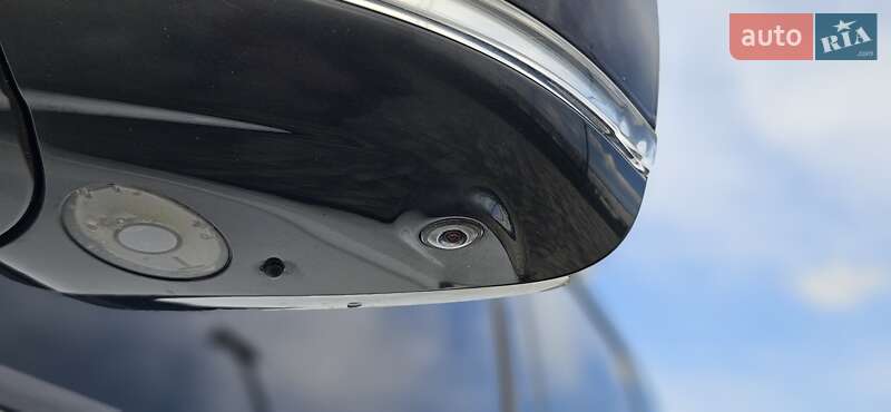 Позашляховик / Кросовер Land Rover Range Rover 2013 в Мукачевому