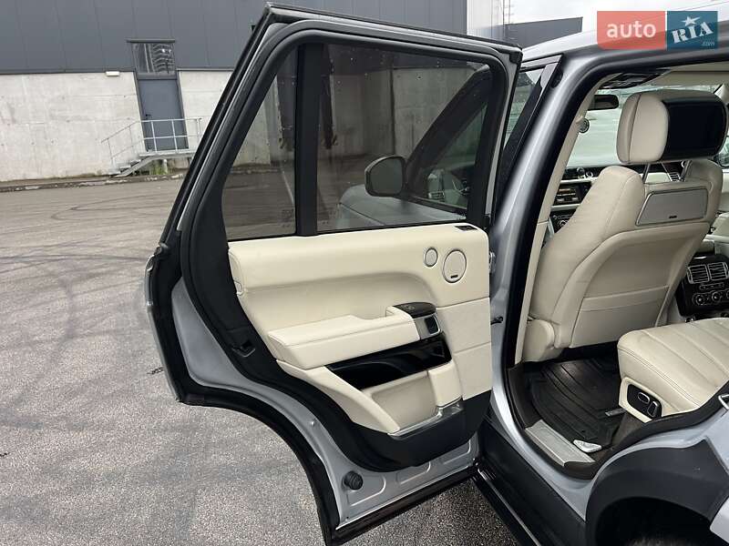 Внедорожник / Кроссовер Land Rover Range Rover 2015 в Киеве фото 29 Внедорожник / Кроссовер Land Rover Range Rover 2015 в Киеве