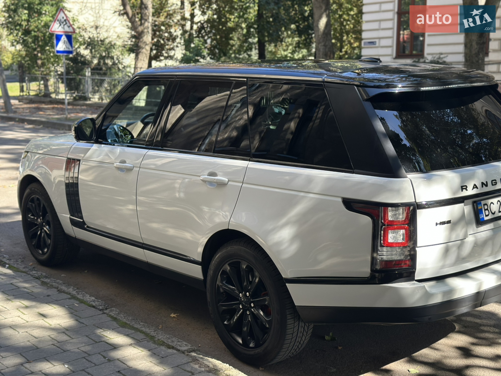 2015 Land Rover Range Rover - мініатюра 14