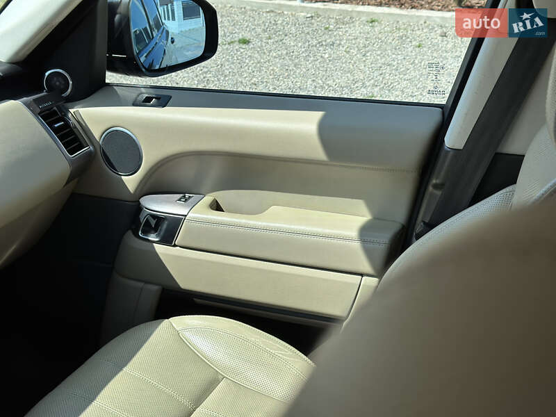 Внедорожник / Кроссовер Land Rover Range Rover 2015 в Тернополе