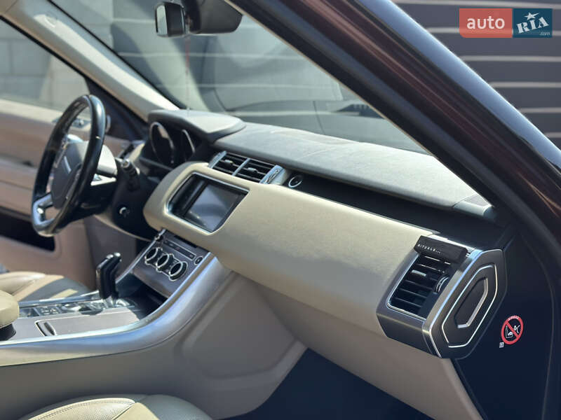 Внедорожник / Кроссовер Land Rover Range Rover 2015 в Тернополе
