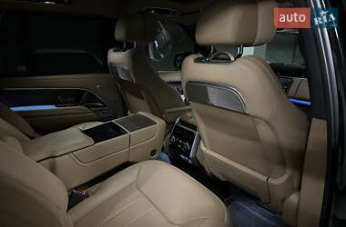Позашляховик / Кросовер Land Rover Range Rover 2024 в  фото 33 Позашляховик / Кросовер Land Rover Range Rover 2024 в