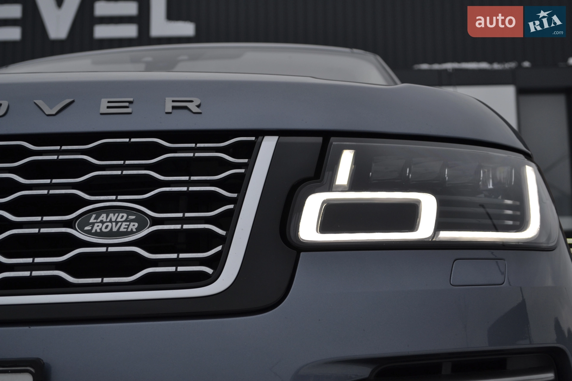 2018 Land Rover Range Rover - мініатюра 25