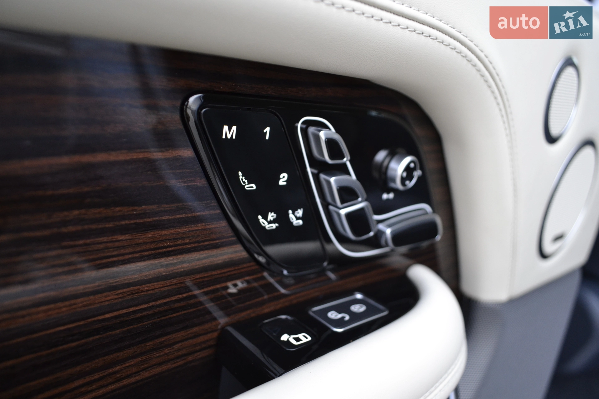 2018 Land Rover Range Rover - мініатюра 48