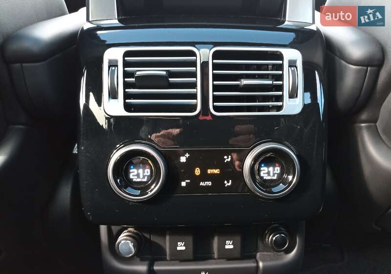 Внедорожник / Кроссовер Land Rover Range Rover 2021 в Киеве фото 20 Внедорожник / Кроссовер Land Rover Range Rover 2021 в Киеве