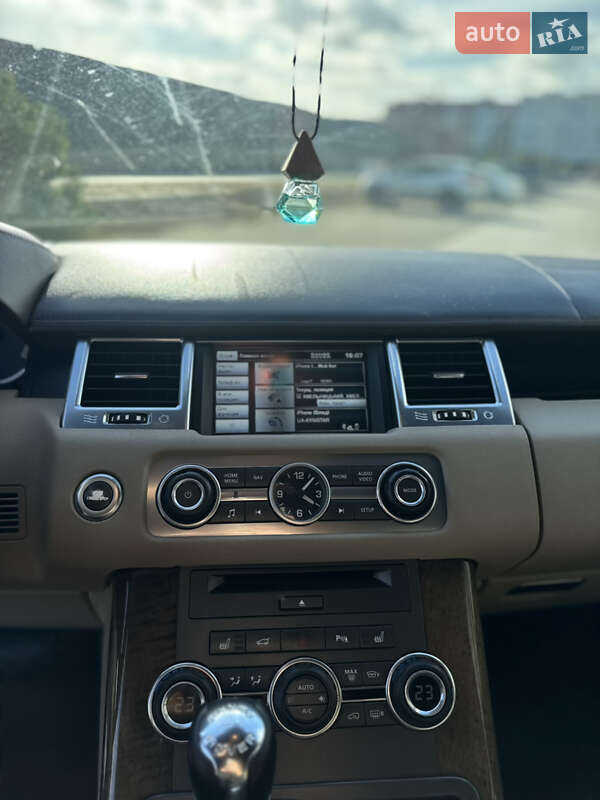 Внедорожник / Кроссовер Land Rover Range Rover 2012 в Хмельницком