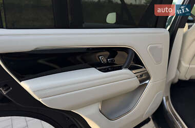 Внедорожник / Кроссовер Land Rover Range Rover 2023 в 
