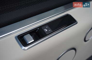 Внедорожник / Кроссовер Land Rover Range Rover 2019 в 